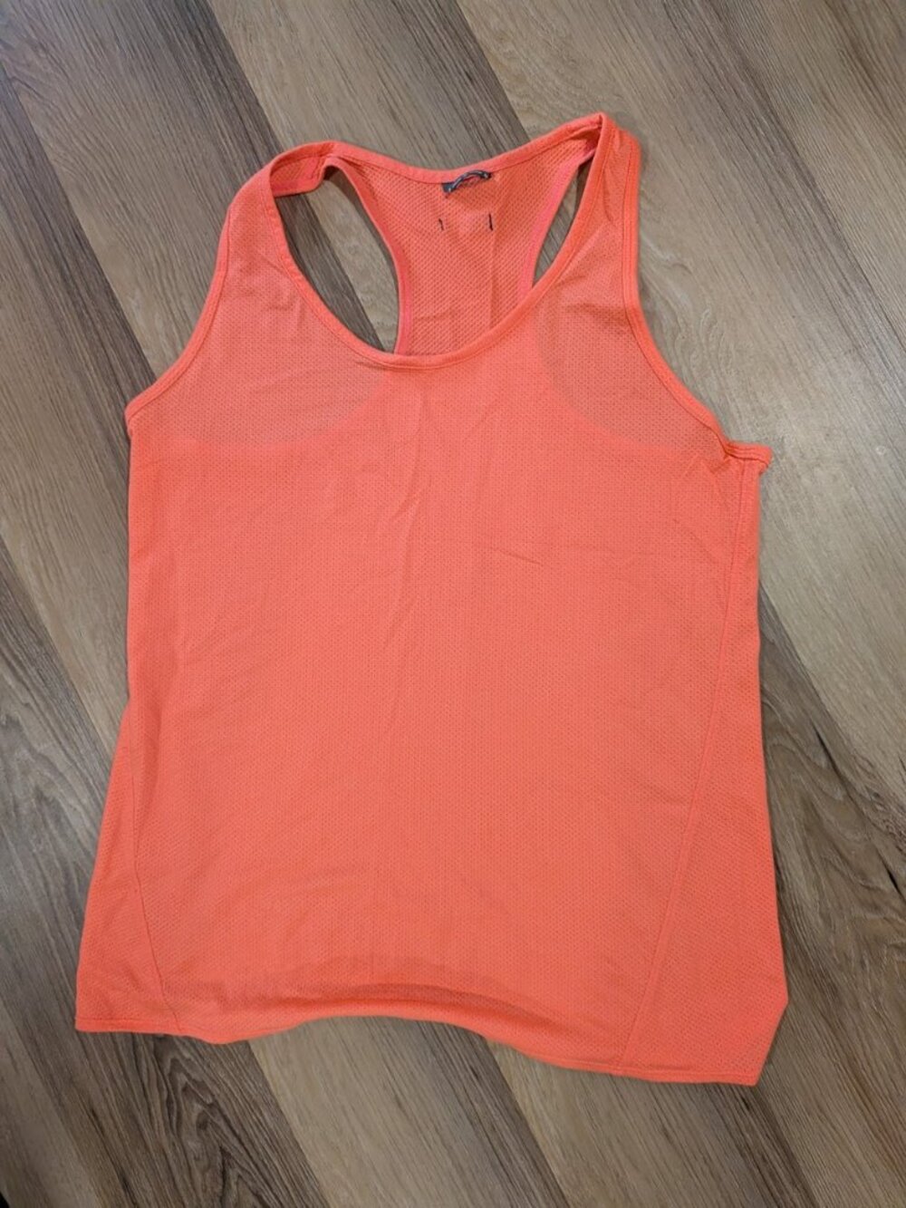 Oiselle Flyout Tank